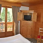 Oustalet 3* Σαμονί