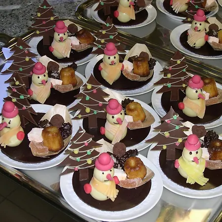 Готель Oustalet 3*