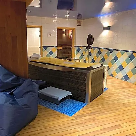Oustalet Hotel