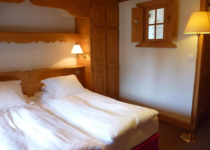 奥斯塔雷酒店 霞慕尼